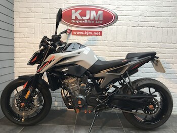 Used KTM Duke 2023 for sale - bike-77865589: Photo