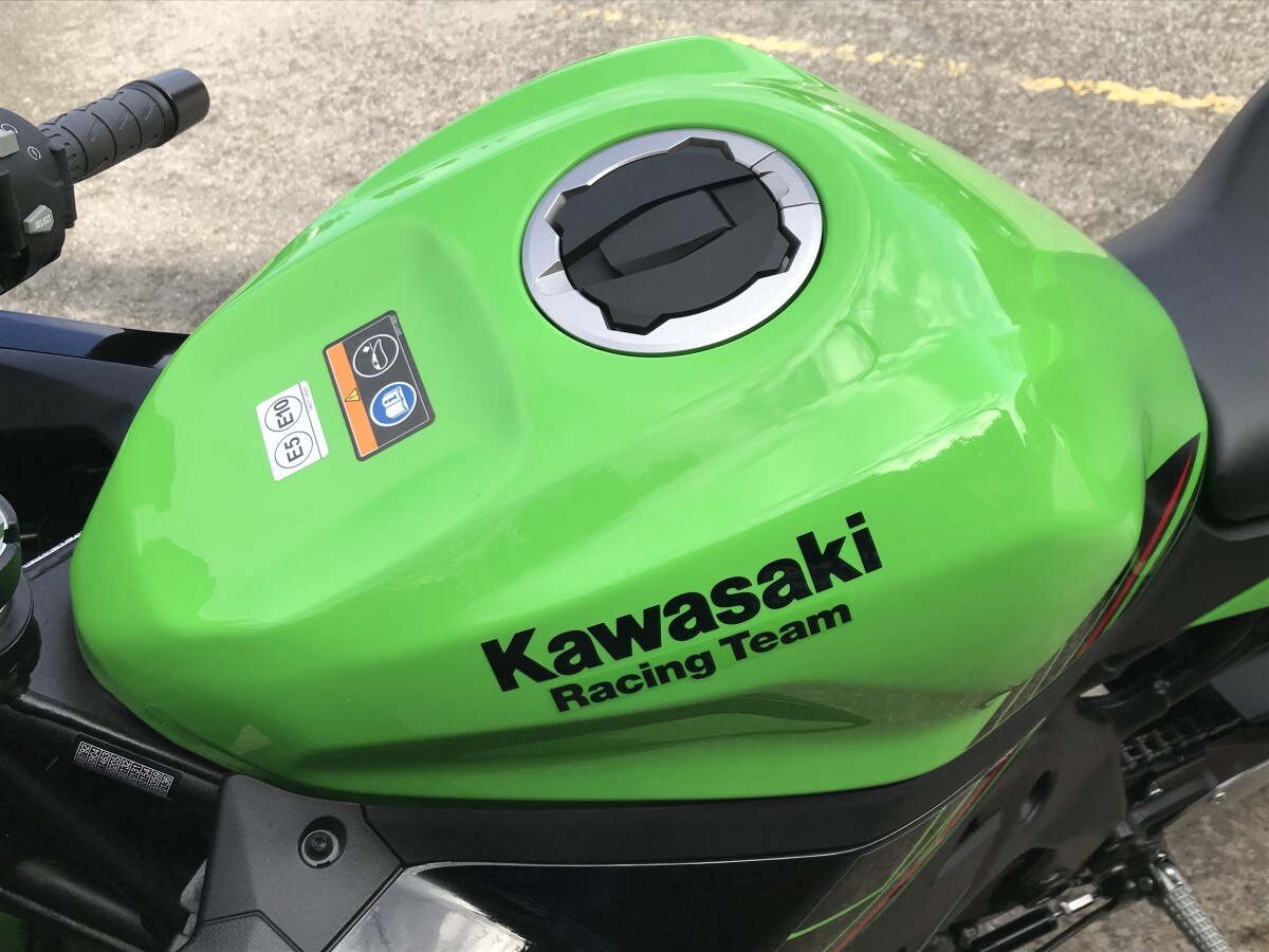 Kawasaki Ninja ZX-4RR ZX400SRFNN