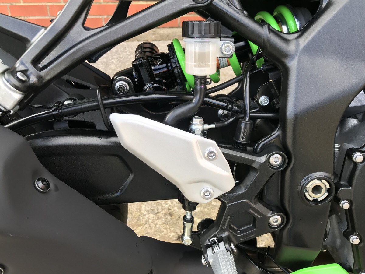 Kawasaki Ninja ZX-4RR ZX400SRFNN