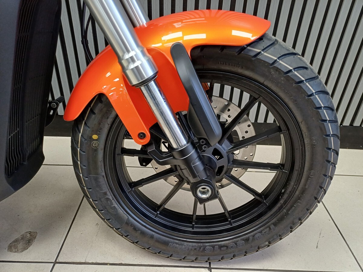 QJMOTOR SRV 125