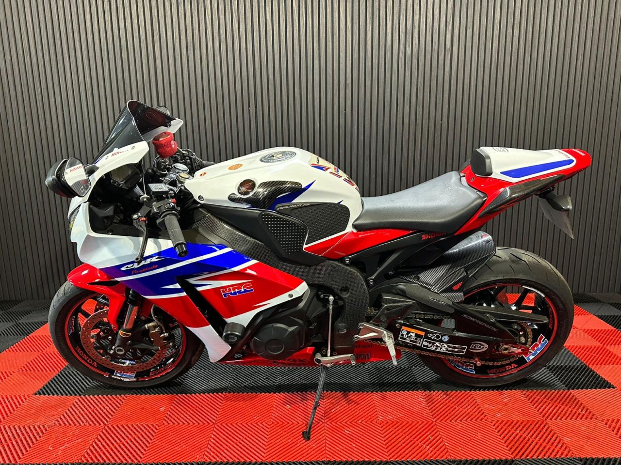 Used Honda CBR1000RR-R FIREBLADE for sale - 78435370: Photo 10