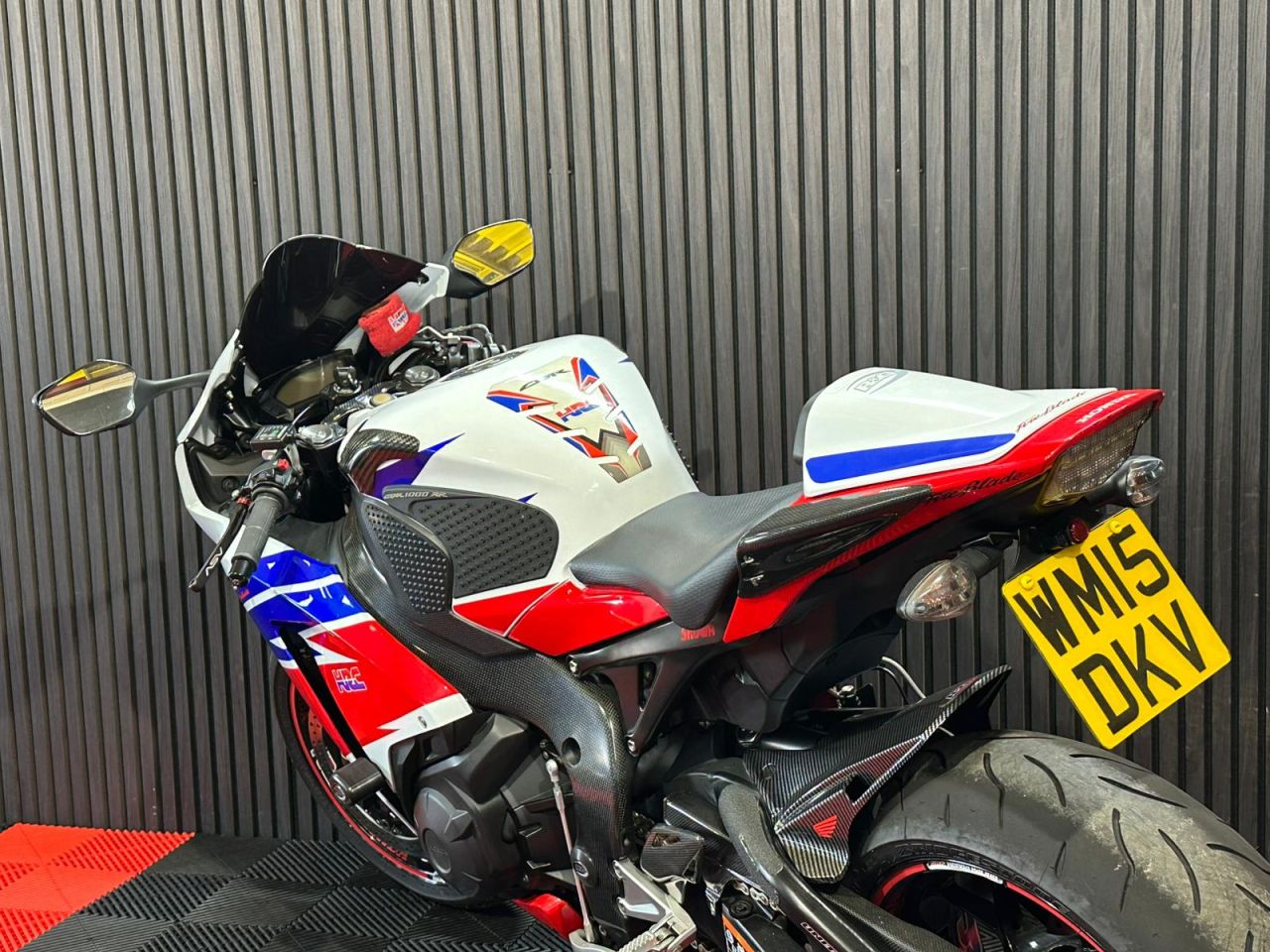Used Honda CBR1000RR-R FIREBLADE for sale - 78435370: Photo 25