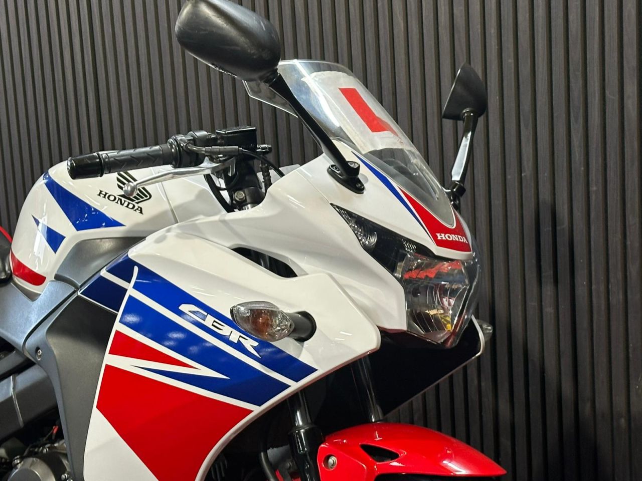 Used Honda CBR125R for sale - 78693580: Photo 25