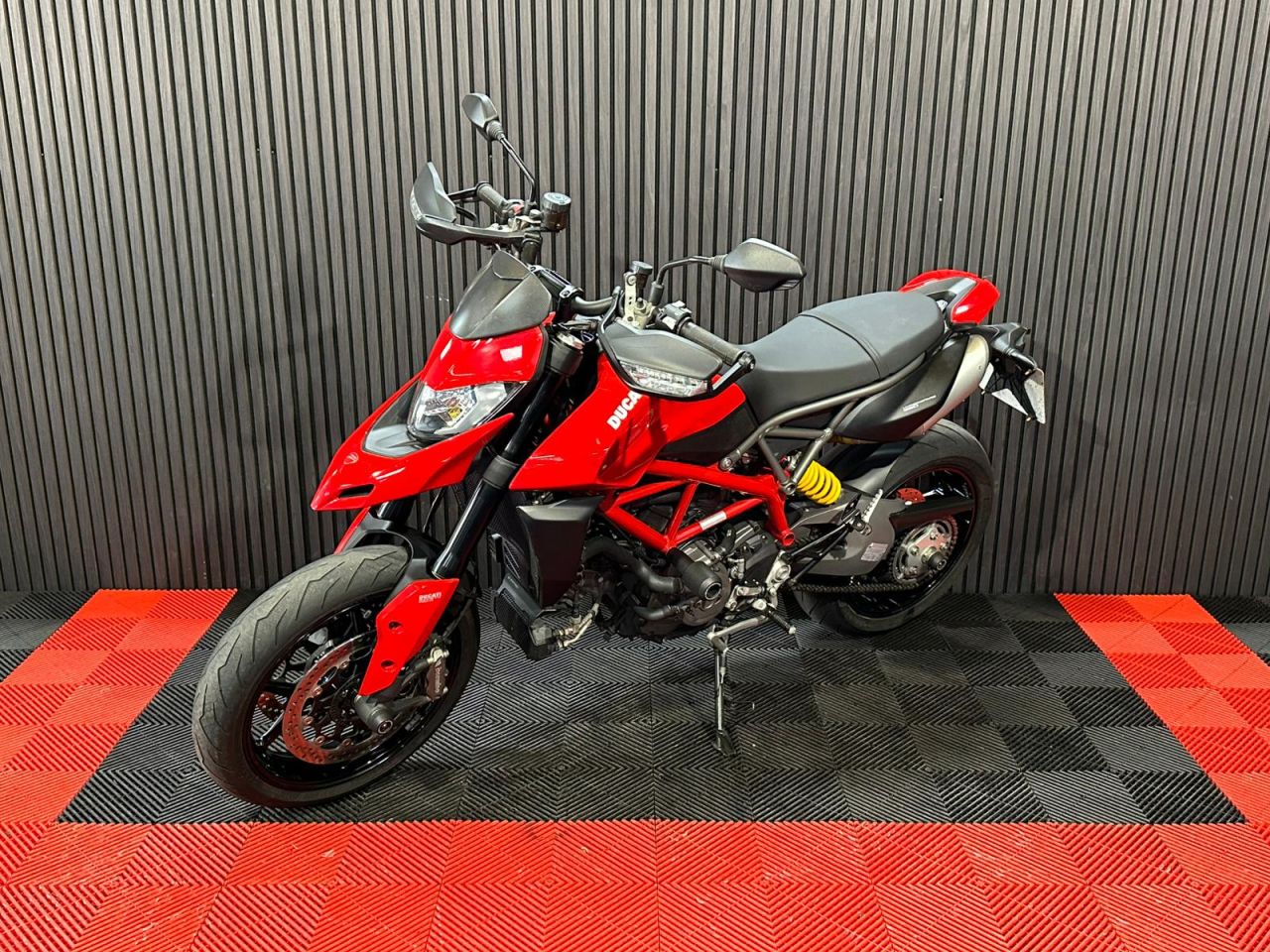 Used Ducati Hypermotard for sale - 78435384: Photo 10