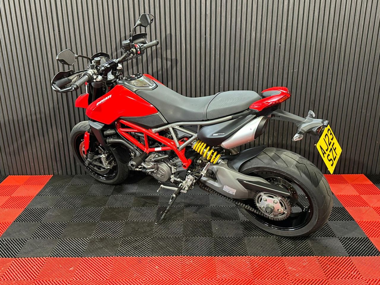 Used Ducati Hypermotard for sale - 78435384: Photo 12