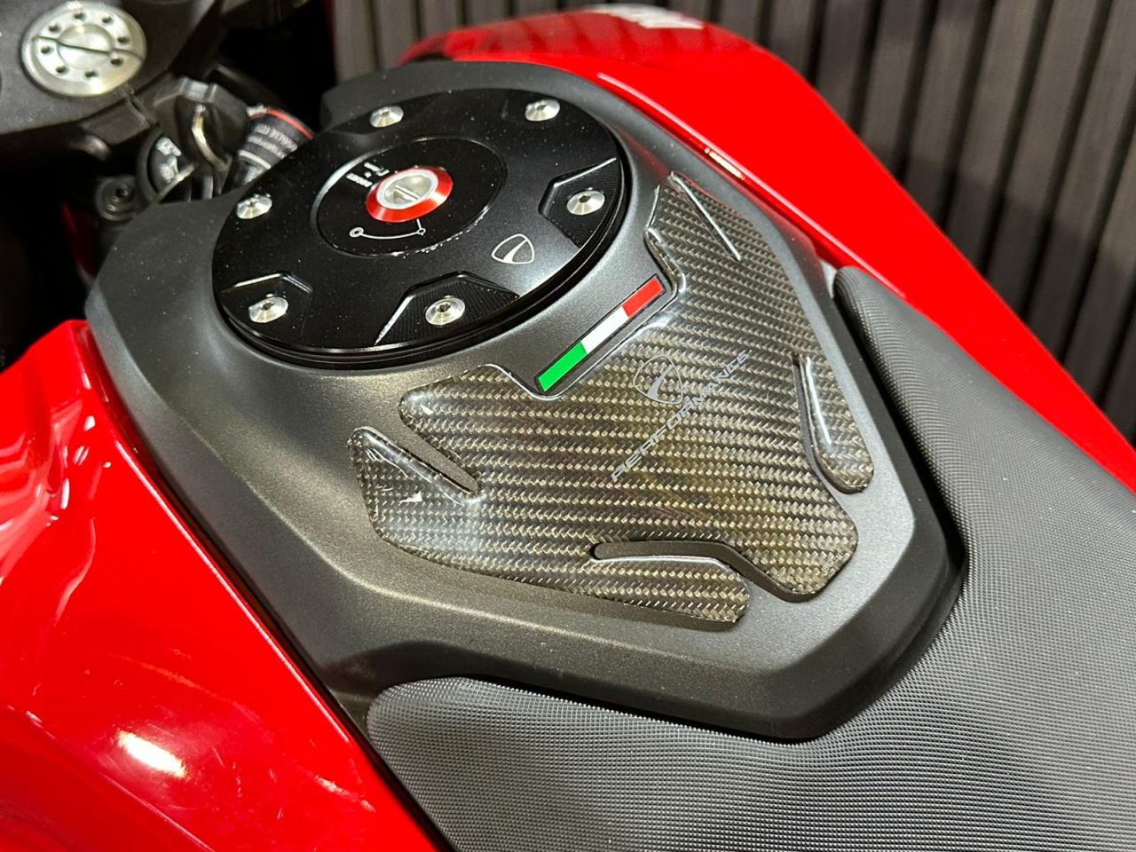 Used Ducati Hypermotard for sale - 78435384: Photo 21