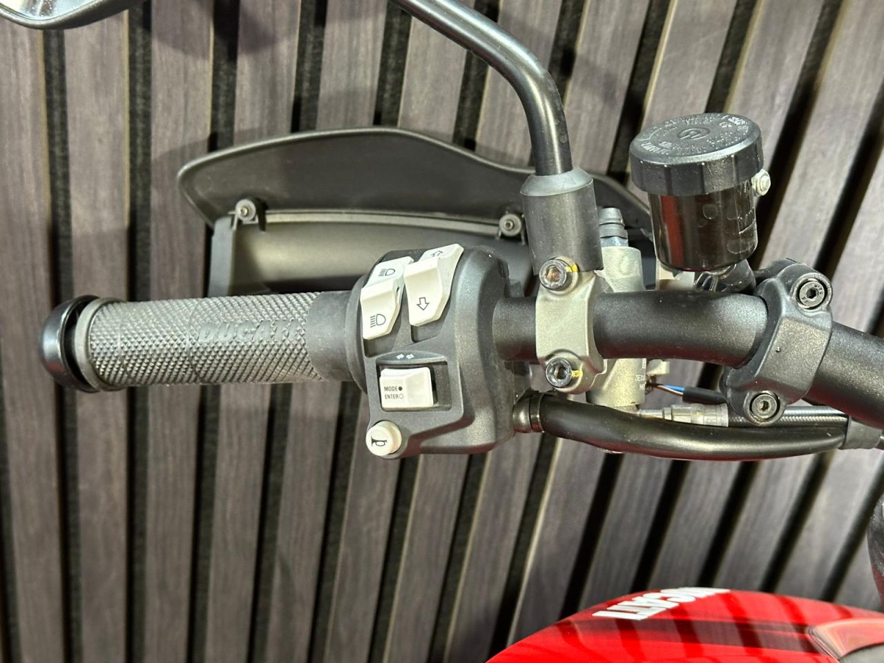 Used Ducati Hypermotard for sale - 78435384: Photo 22