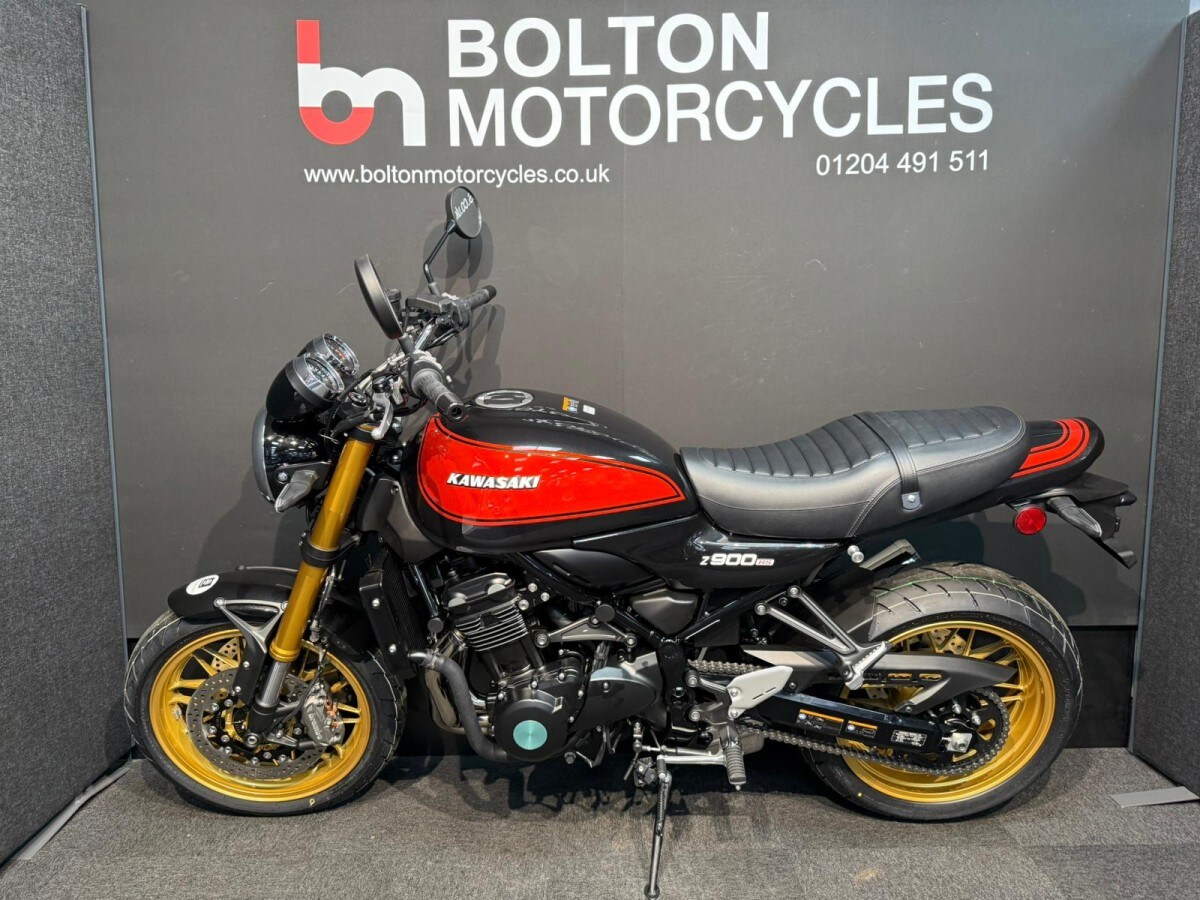 Kawasaki Z900RS SE