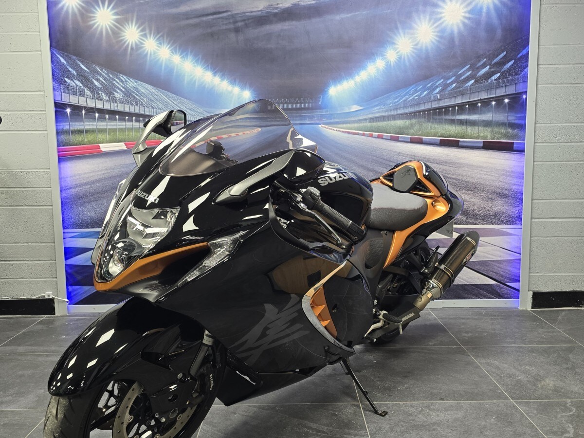 Suzuki GSX1300R HAYABUSA