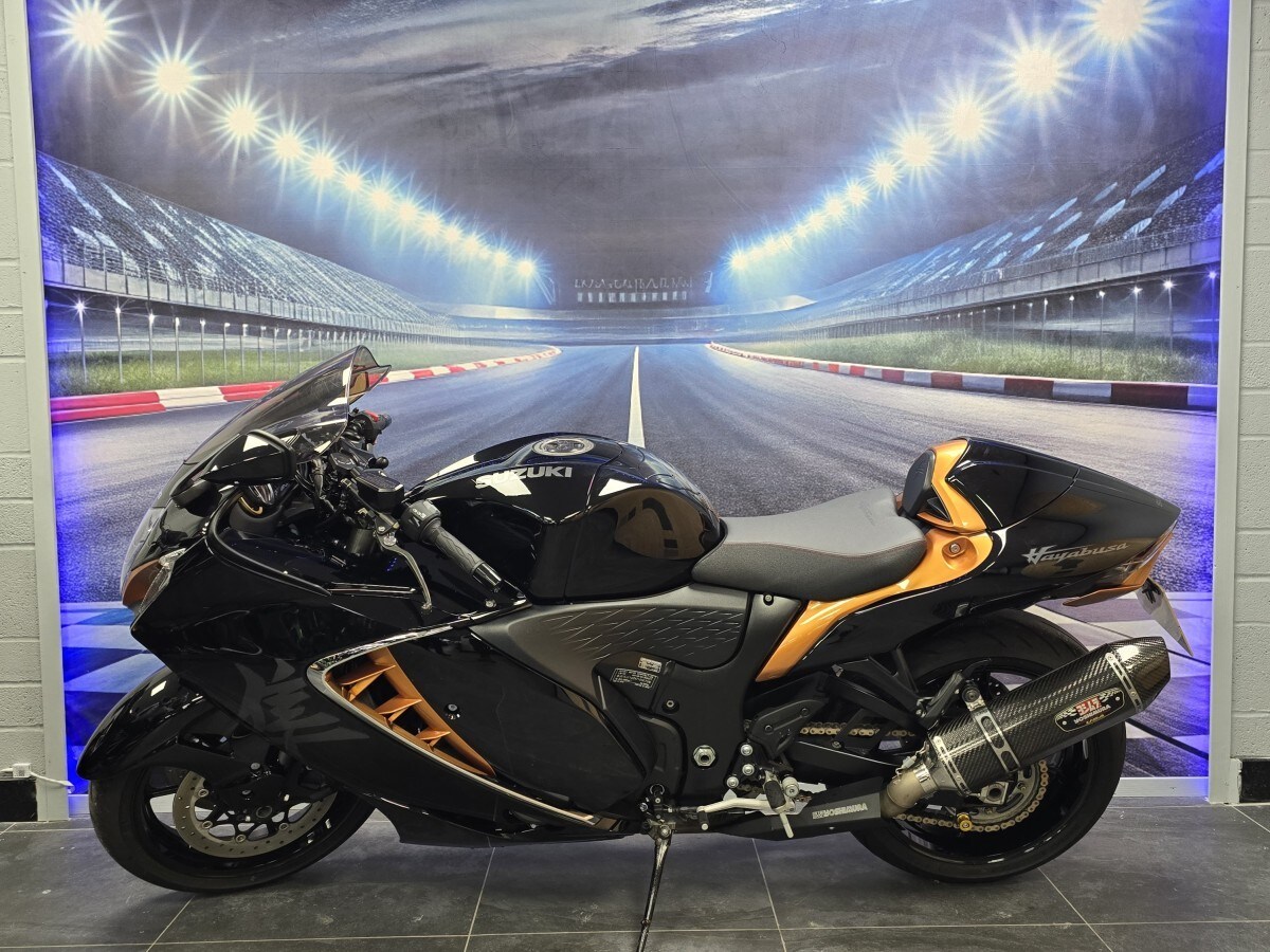 Suzuki GSX1300R HAYABUSA