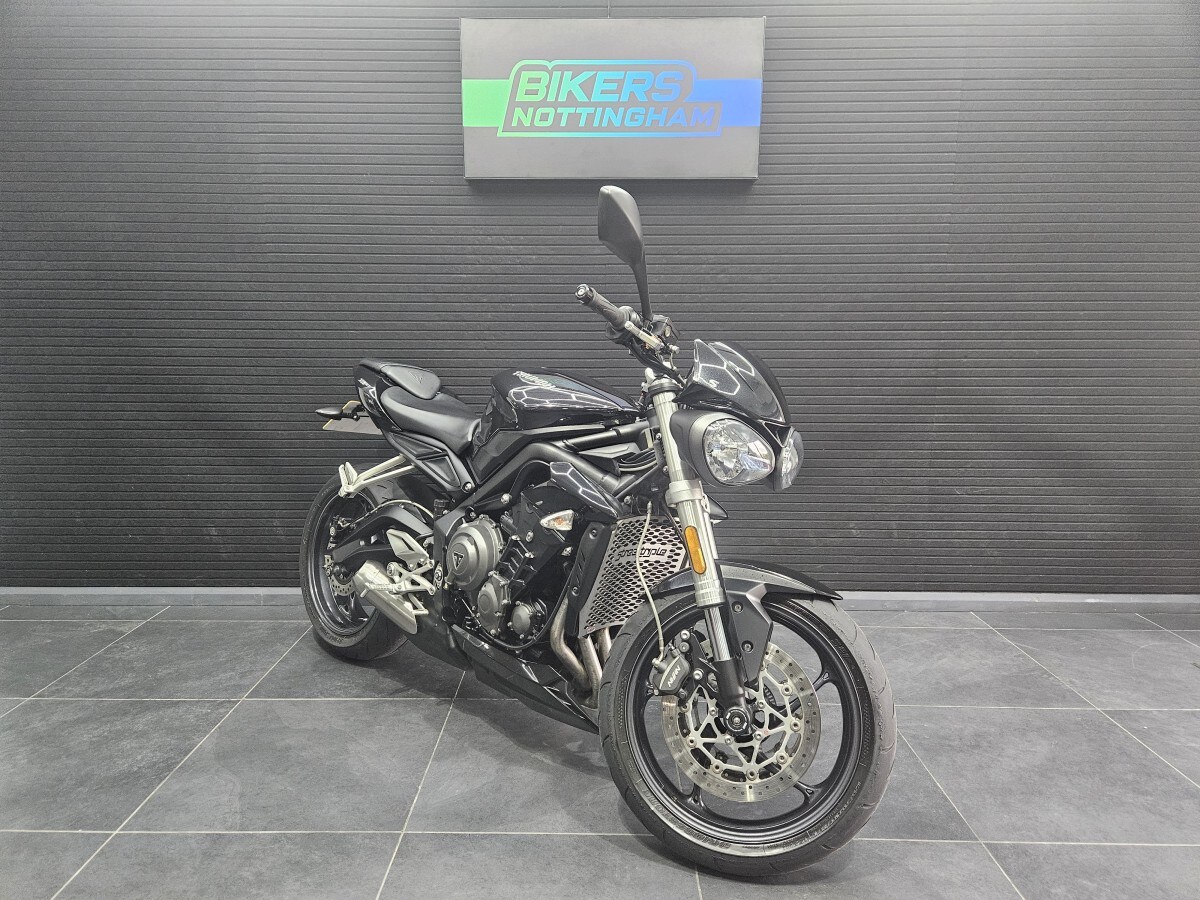 Triumph STREET TRIPLE S