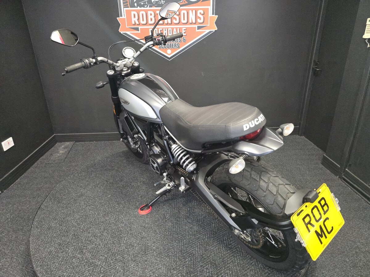 Ducati Scrambler 800