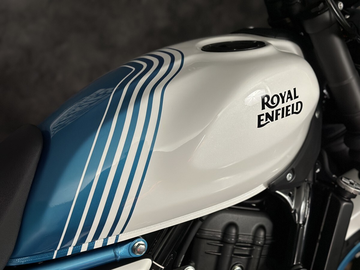Royal Enfield Guerrilla 450