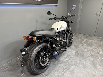 Used Royal Enfield HNTR 350 undefined for sale - bike-77866463: Photo