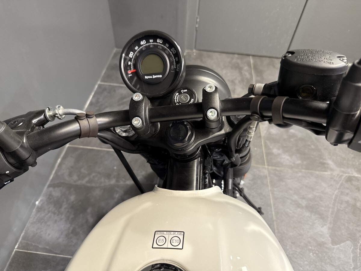 Royal Enfield HNTR 350