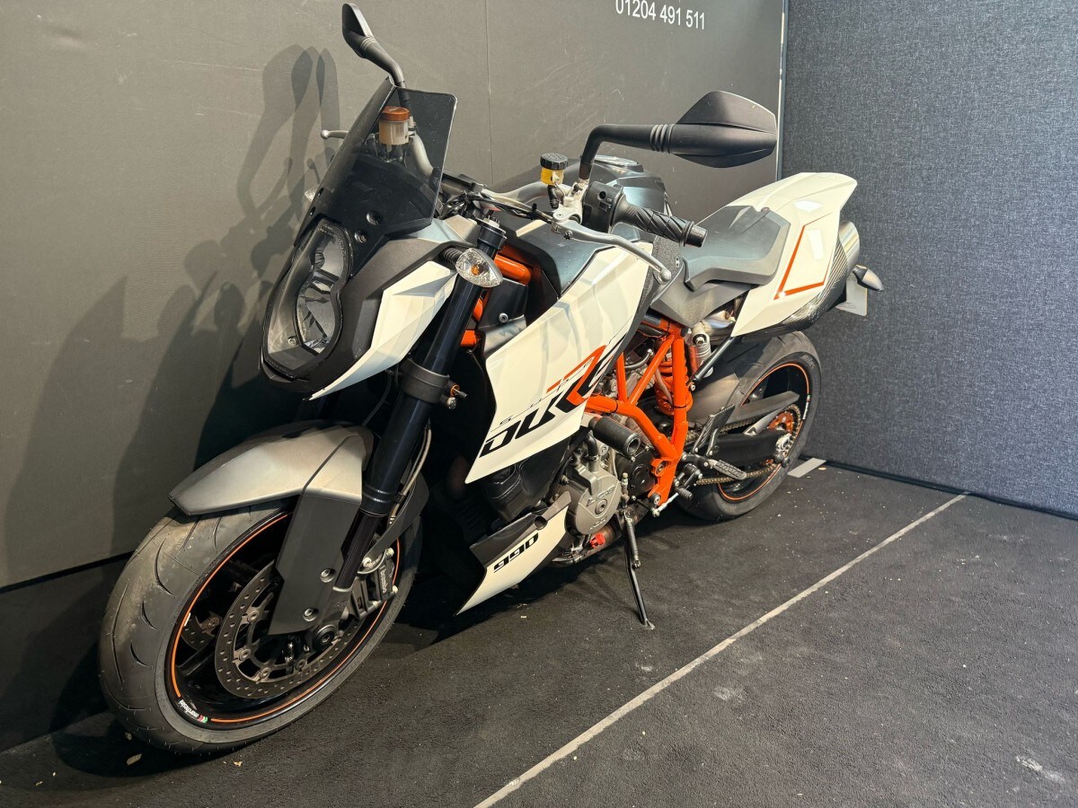 KTM 990 SUPERDUKE R