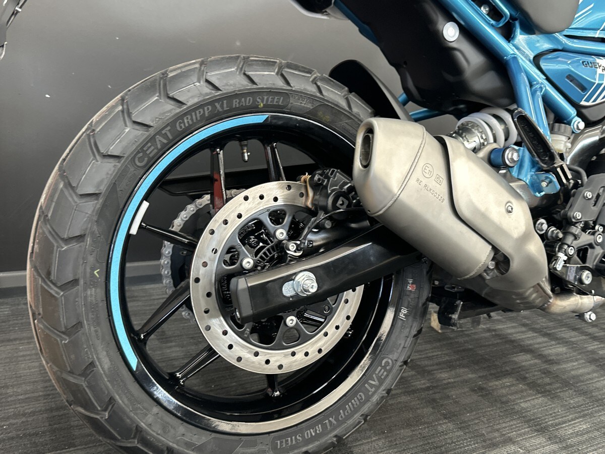 Royal Enfield Guerrilla 450