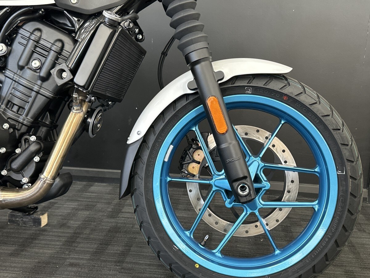 Royal Enfield Guerrilla 450