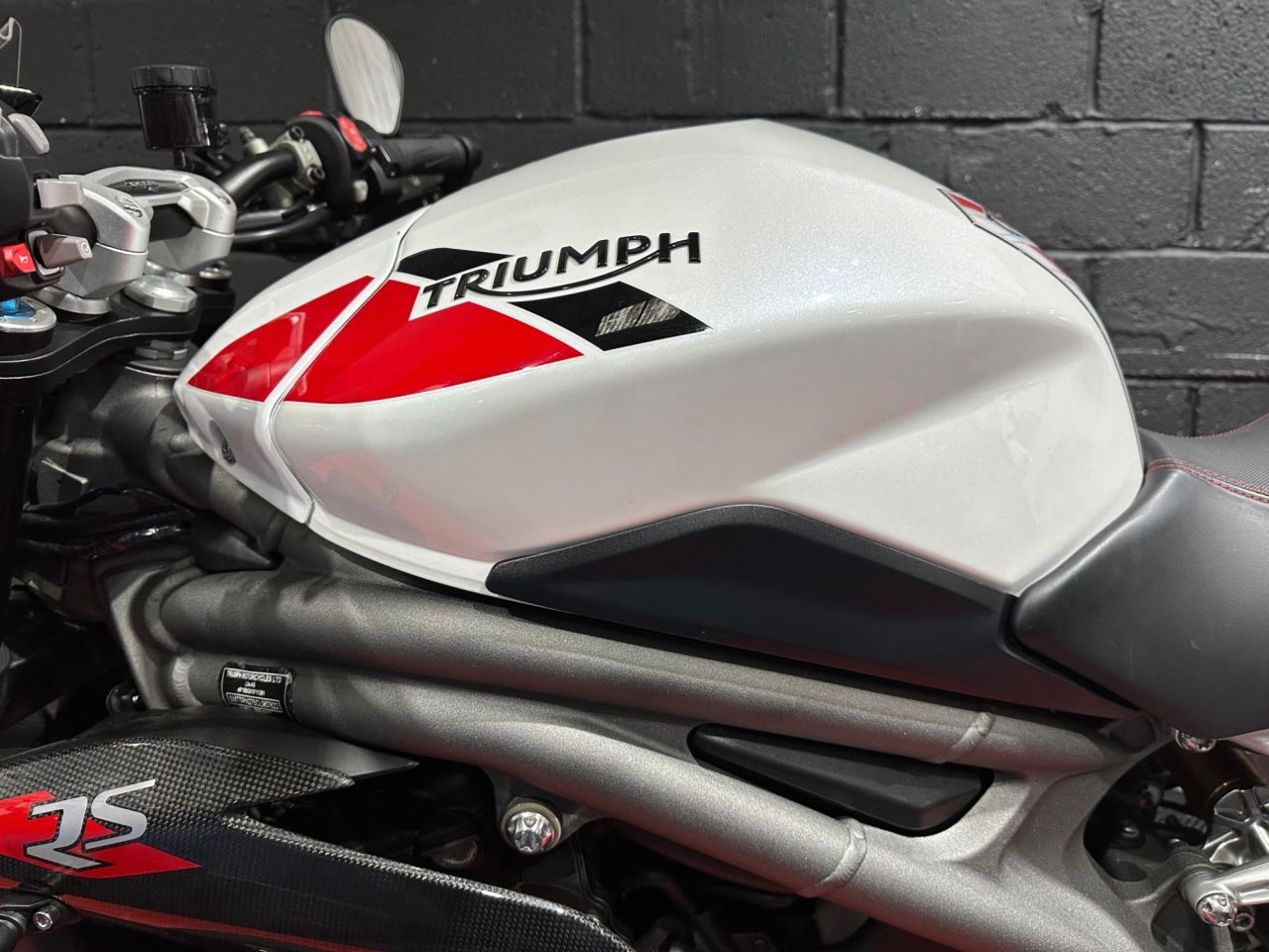 Used Triumph Speed Triple 1050 for sale - 78435799: Photo 37
