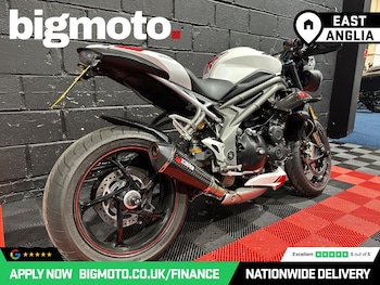Used Triumph Speed Triple 1050 undefined for sale - bike-78435799: Photo