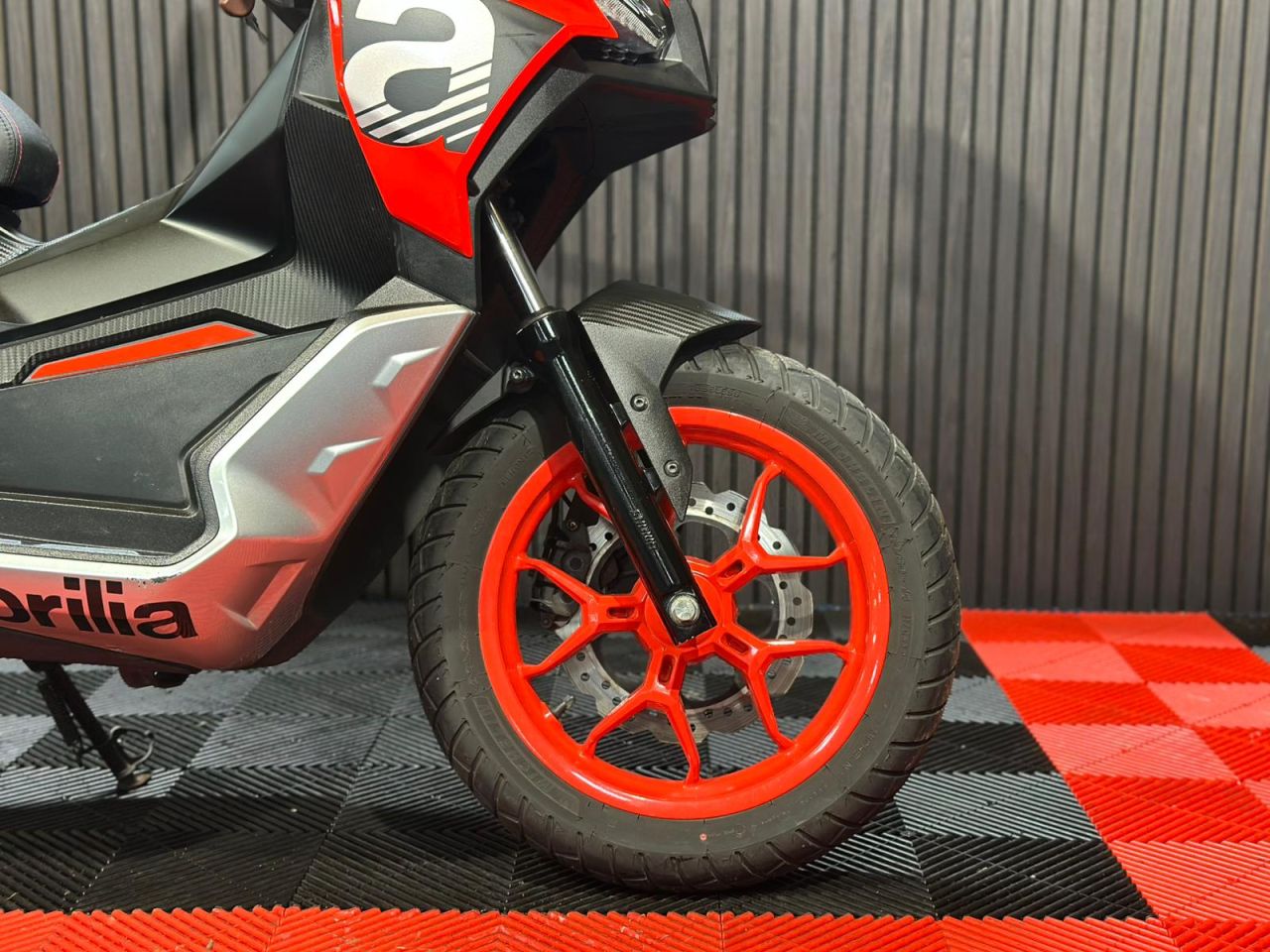 Used Aprilia SR GT for sale - 78435548: Photo 14