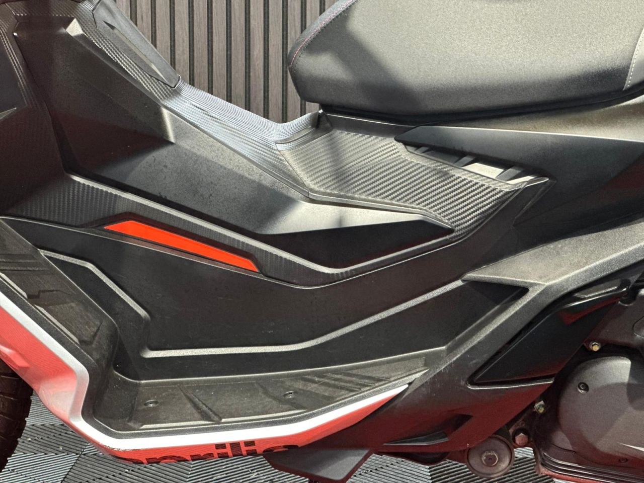 Used Aprilia SR GT for sale - 78435548: Photo 16