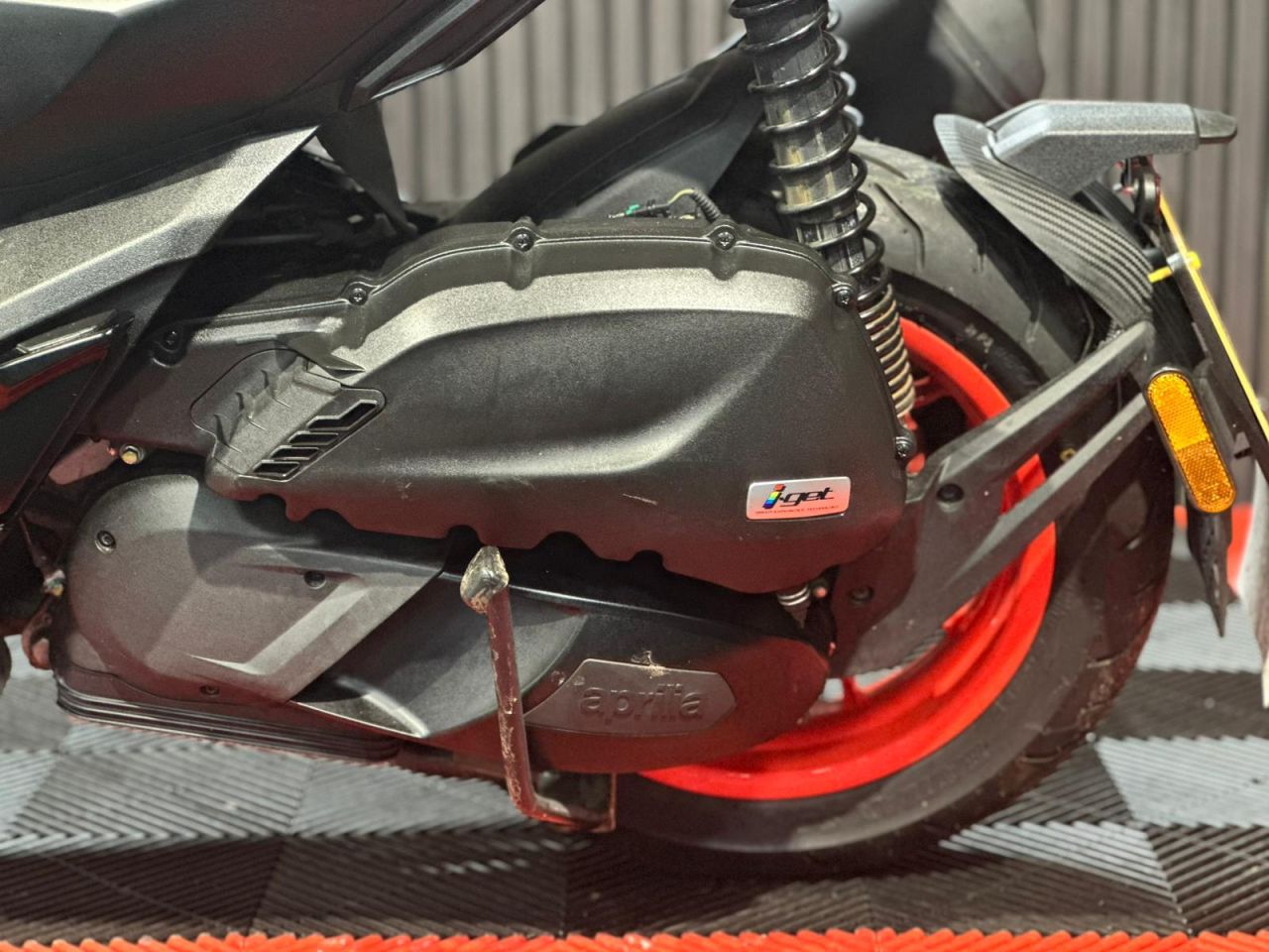 Used Aprilia SR GT for sale - 78435548: Photo 17