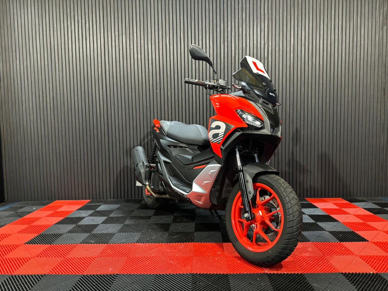 Used Aprilia SR GT for sale - 78435548: Photo 8