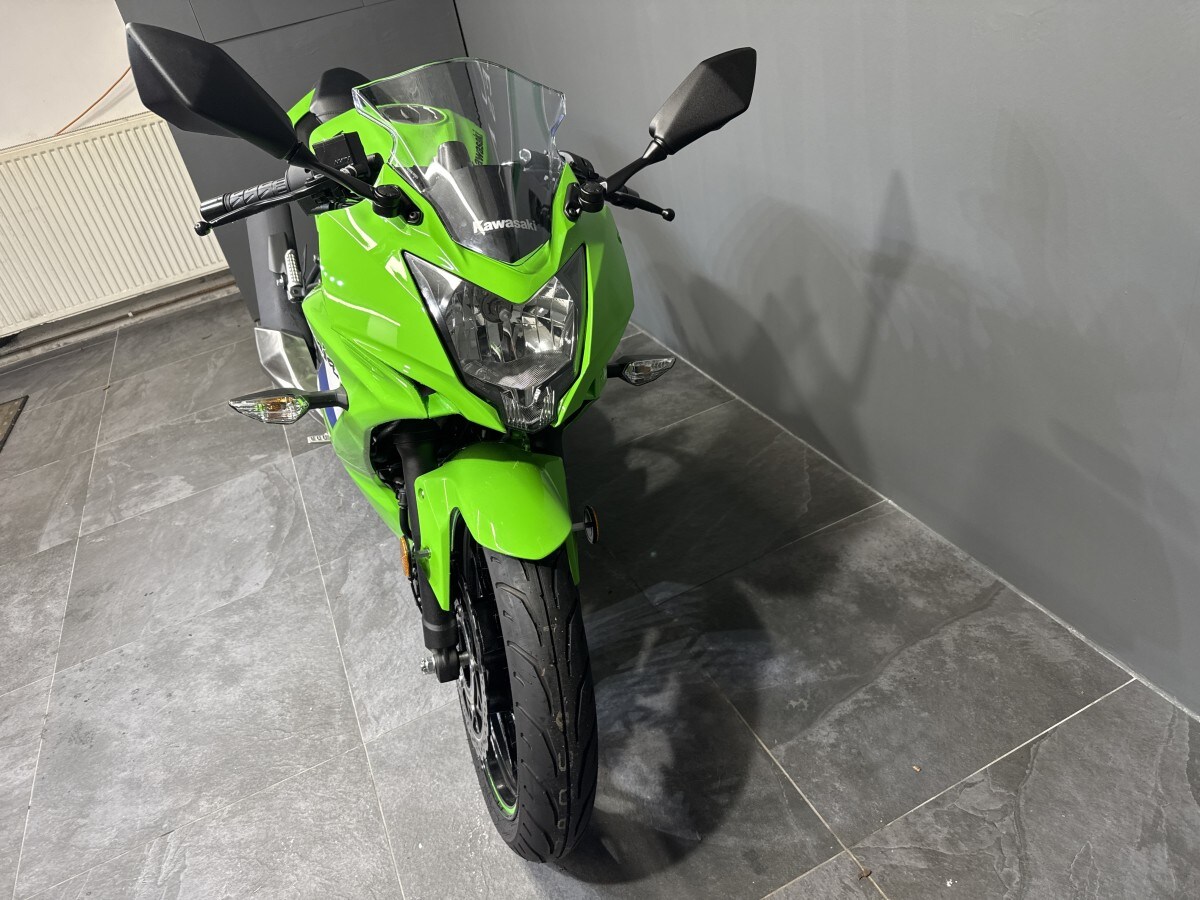 Kawasaki Ninja 125 BX125CTFAN (GN1/GY1)