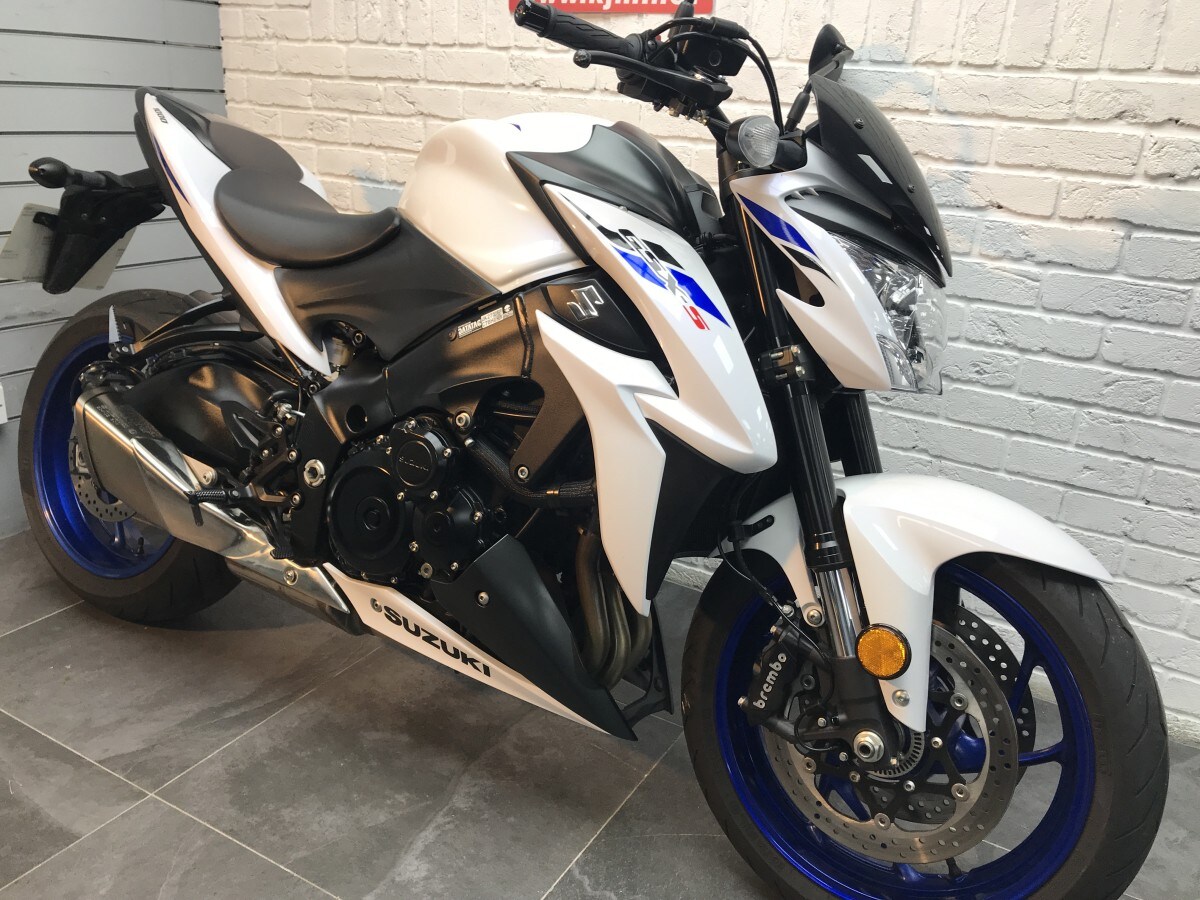 Suzuki GSX-S1000