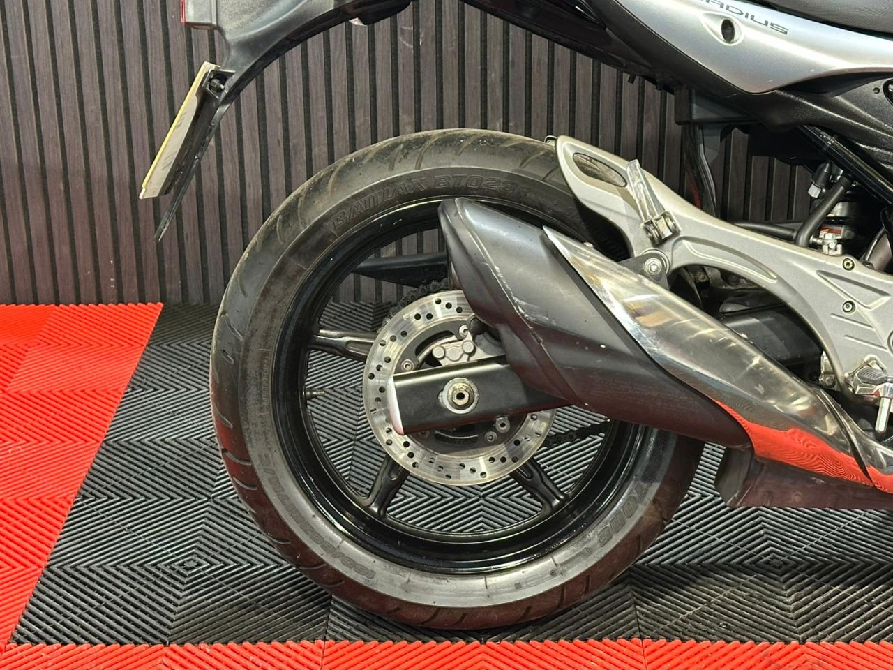 Used Suzuki Gladius 650 for sale - 78434449: Photo 14