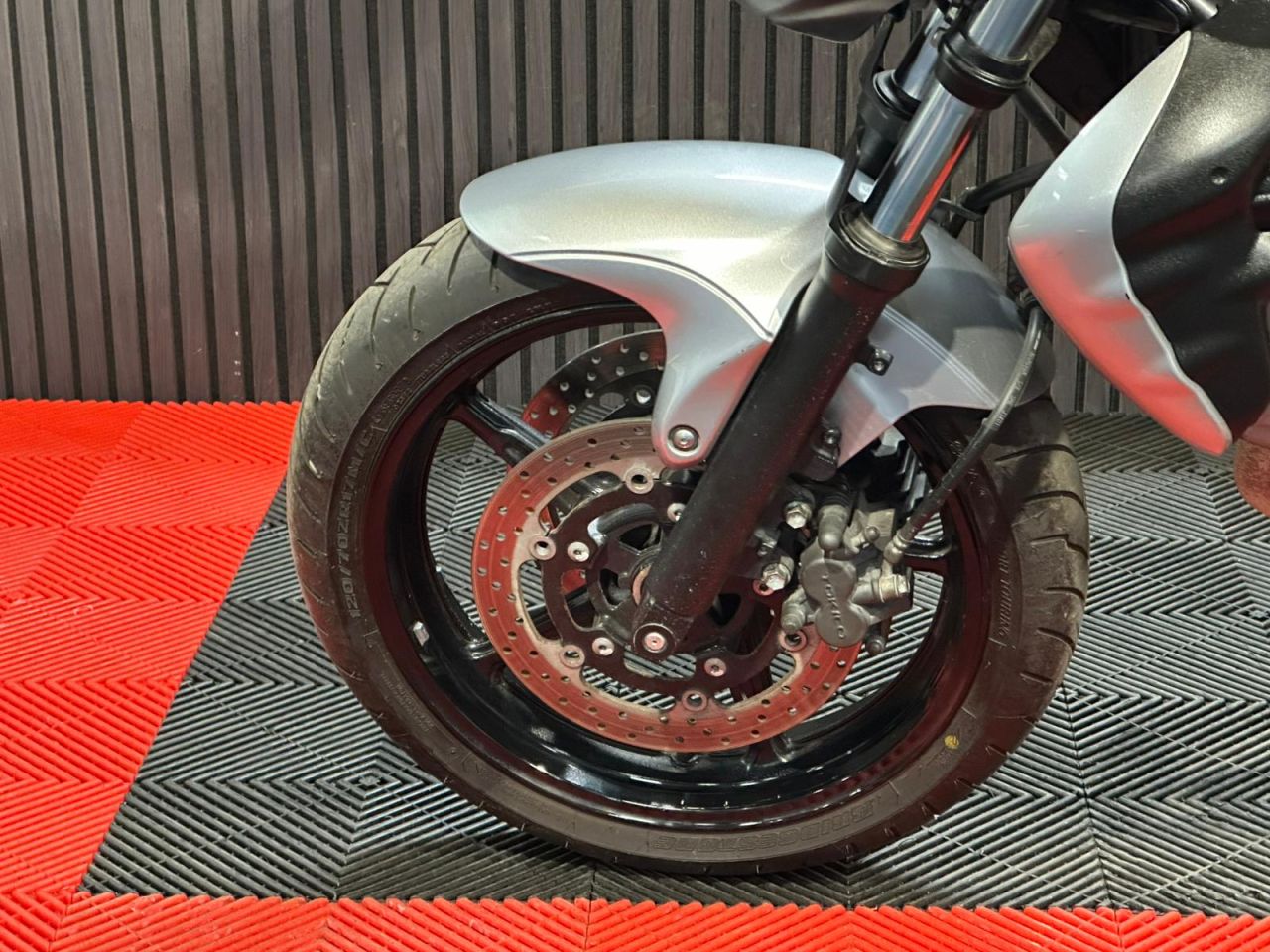 Used Suzuki Gladius 650 for sale - 78434449: Photo 17