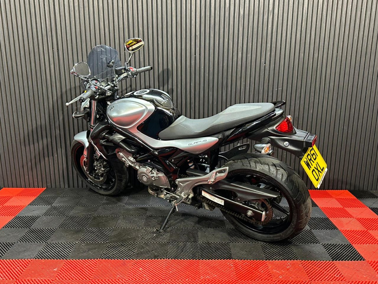 Used Suzuki Gladius 650 for sale - 78434449: Photo 8