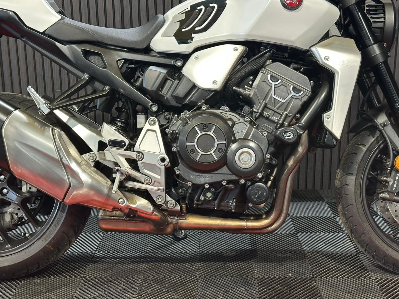 Used Honda CB1000 Hornet for sale - 78434634: Photo 16
