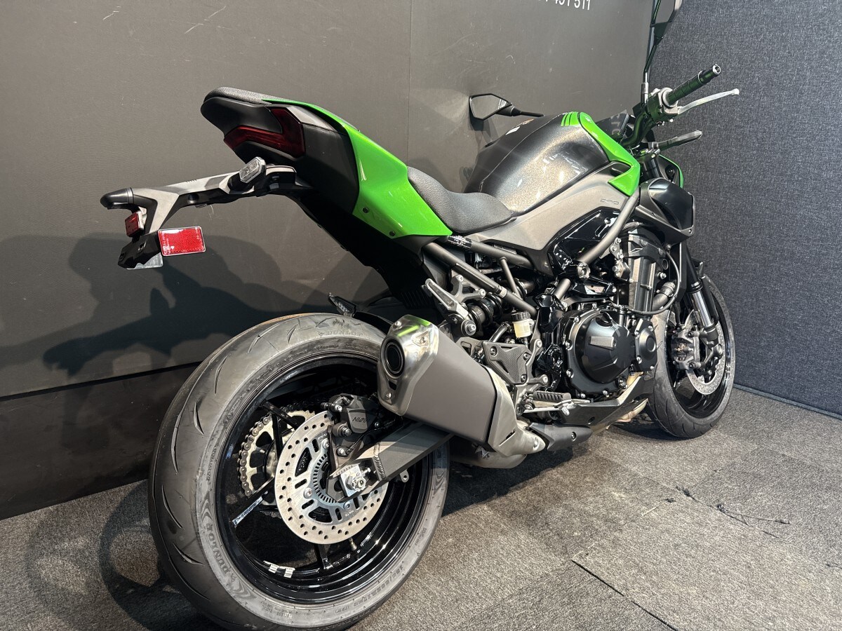 Kawasaki Z900 ZR900
