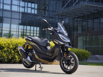 Used MG SST 125 undefined for sale - bike-77866903: Photo