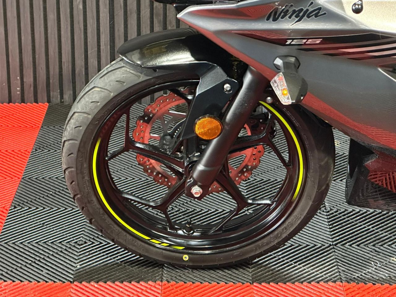 Used Kawasaki Ninja 125 for sale - 78883556: Photo 16