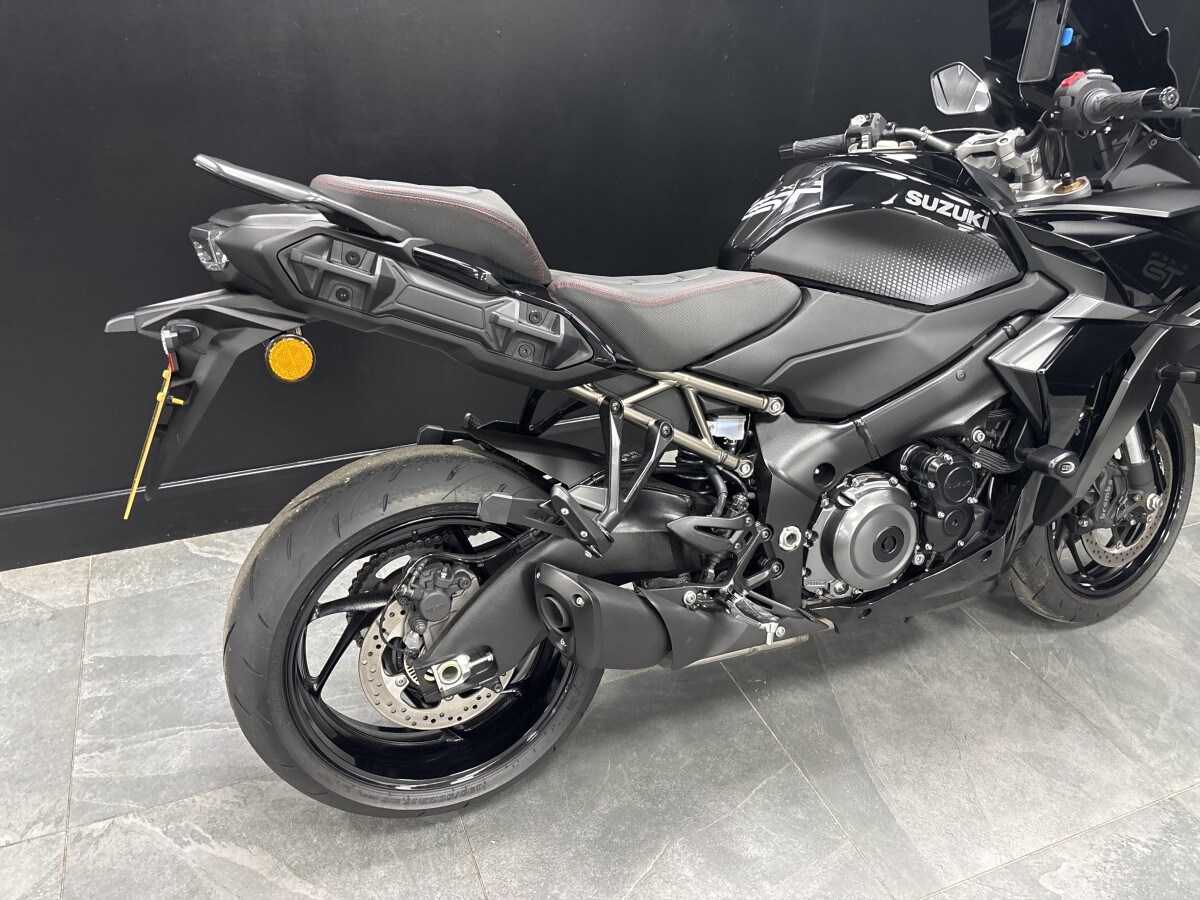 Suzuki GSX-S1000 GT