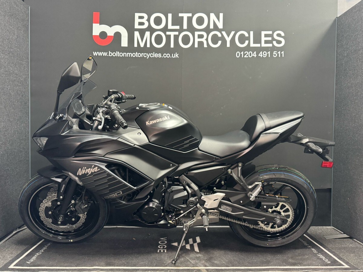 Kawasaki Ninja 650 EX650SSFAN