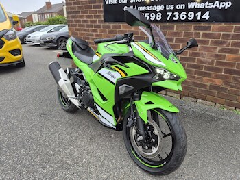 Used Kawasaki NINJA 500 SE EX-DEMO 2025 for sale - bike-78165363: Photo