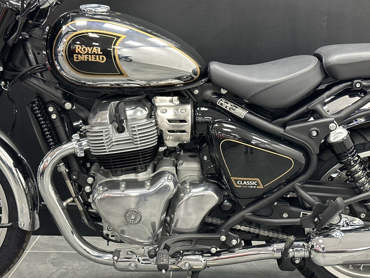 Royal Enfield CLASSIC 650