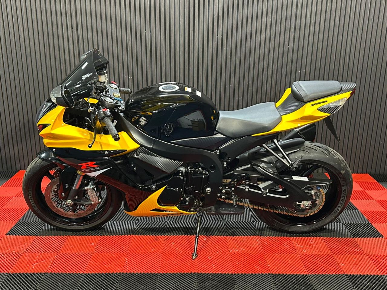 Used Suzuki GSXR750 for sale - 78435348: Photo 11