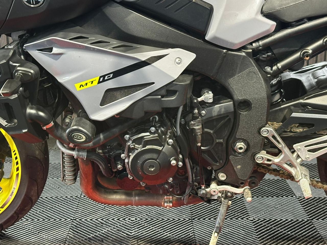Used Yamaha MT-10 for sale - 78435745: Photo 14