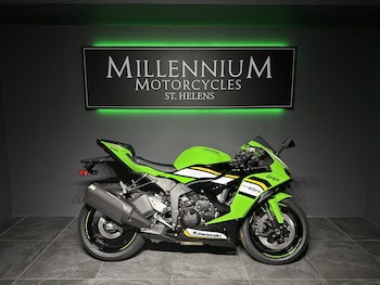 Used Kawasaki Ninja ZX-6R ZX636JSFAN GN1/BK1 undefined for sale - bike-77866976: Photo