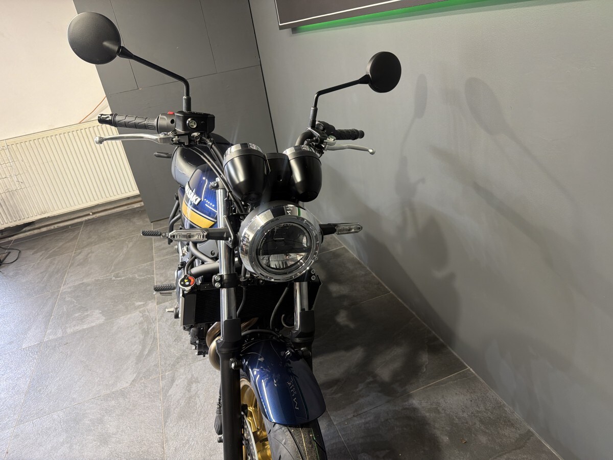 Kawasaki Z650 RS ER650RTFBB (BK1/BU1/GN1)