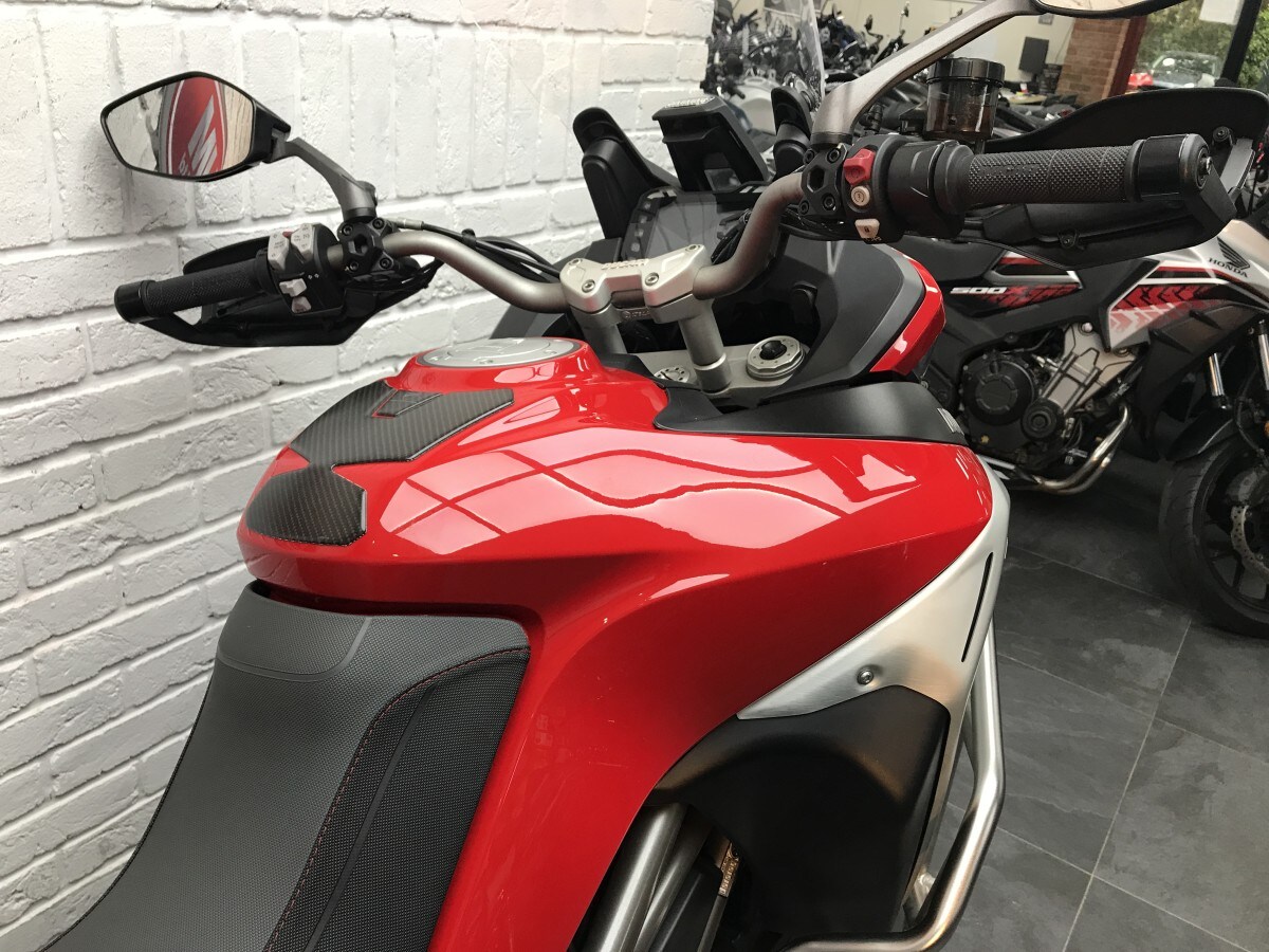 Ducati MULTISTRADA 1200 ENDURO