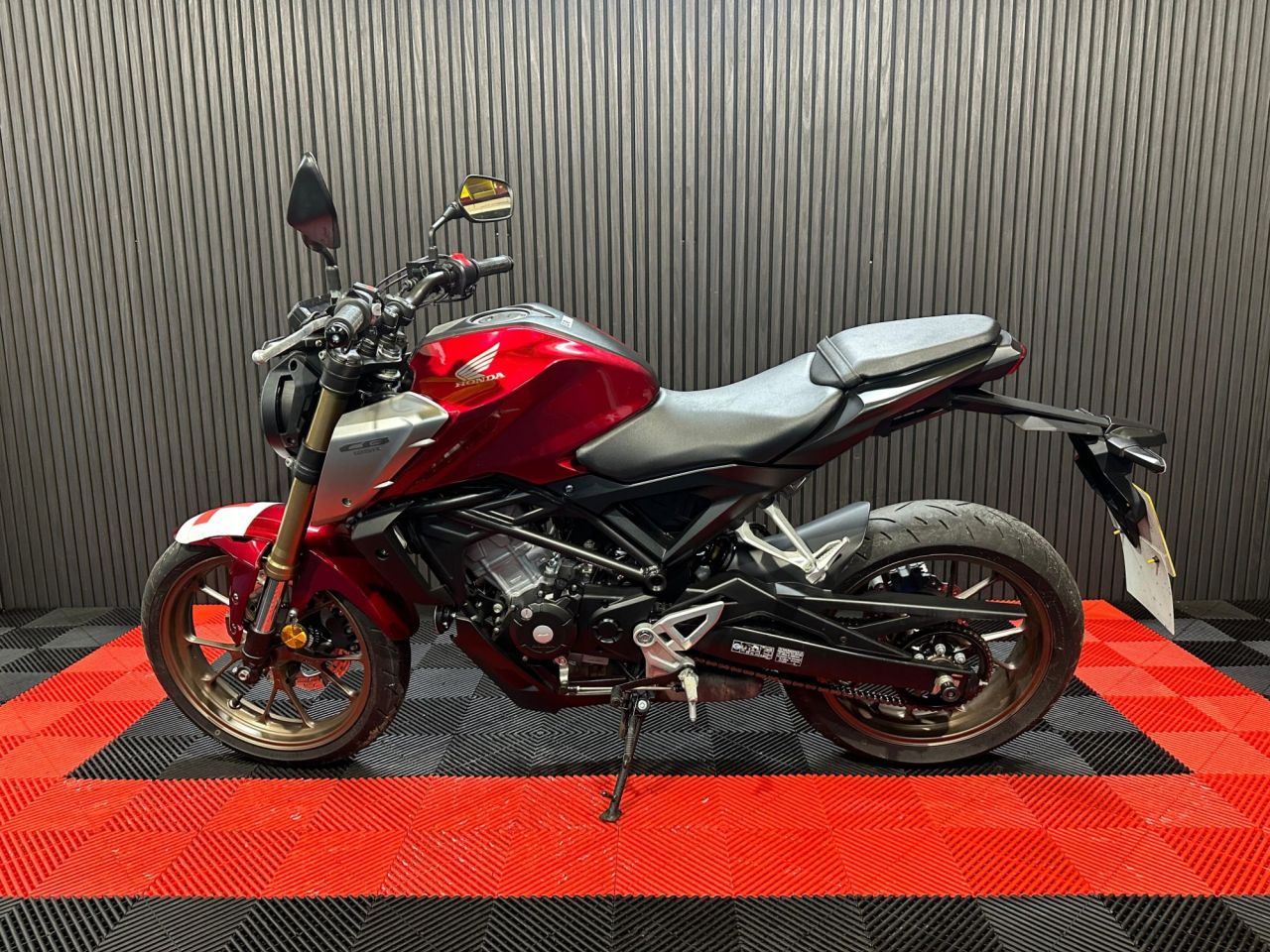 Used Honda CB125R for sale - 78434827: Photo 11