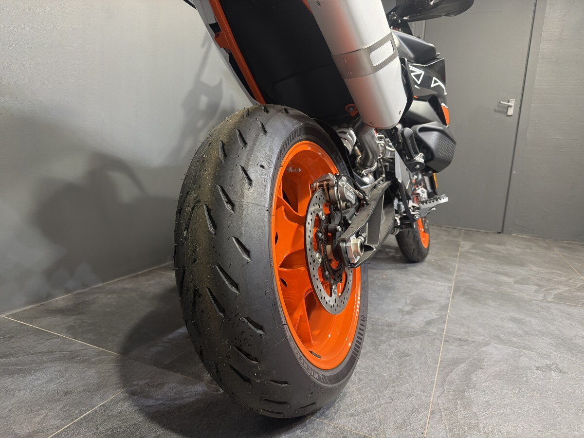 KTM 890 SMT 24