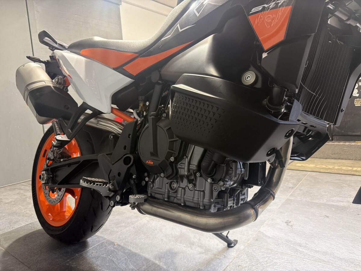 KTM 890 SMT 24