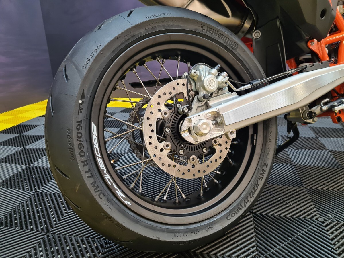 KTM 690 SMC R